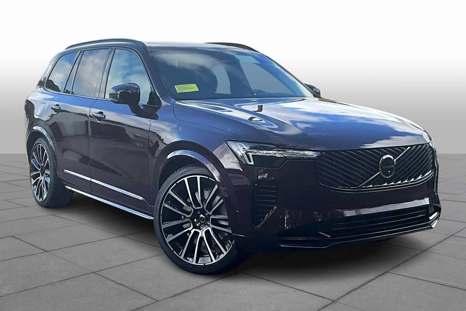 New 2026 Mulberry Red Volvo Ultra image 17