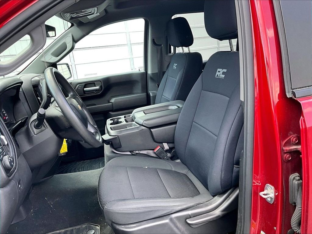 Used 2021 Cherry Red Tintcoat Chevrolet Custom image 10