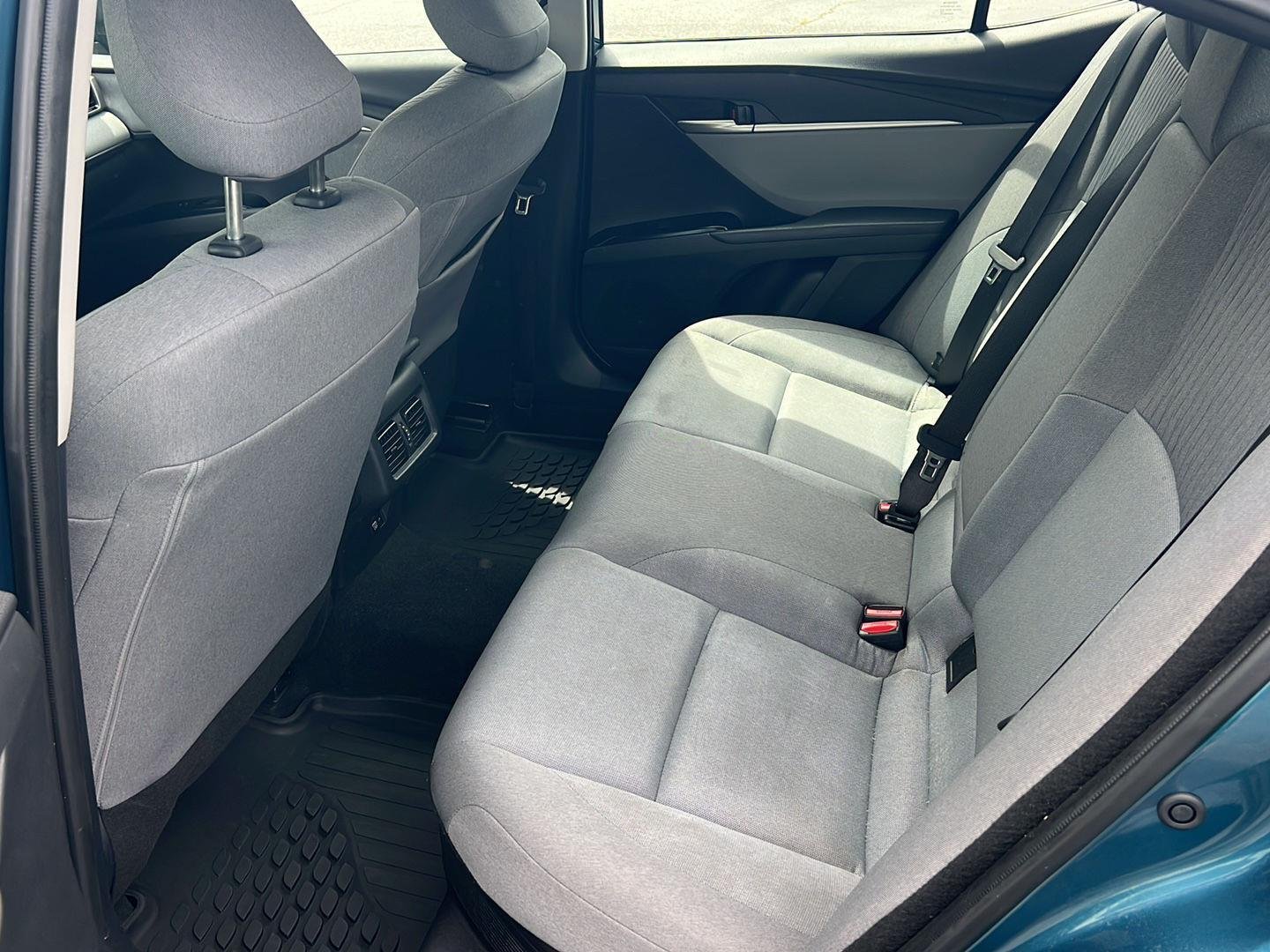 Used 2025 Ocean Gem Toyota LE image 11