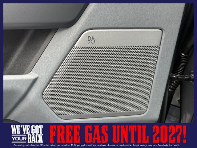 New 2026 Carbonized Gray Metallic Ford Lariat® image 18