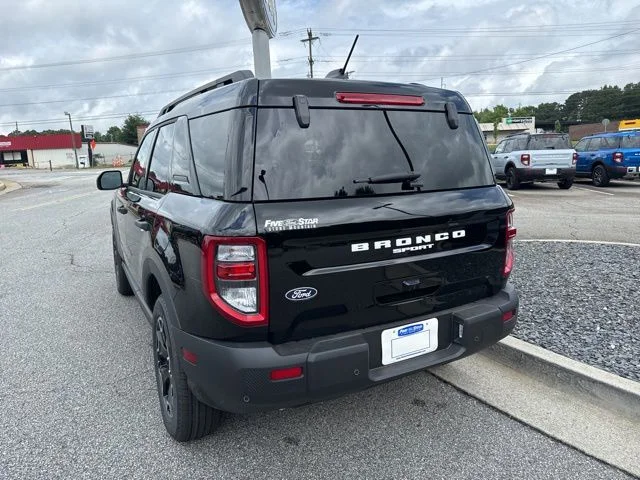 New 2026 Shadow Black Ford Outer Banks® image 8