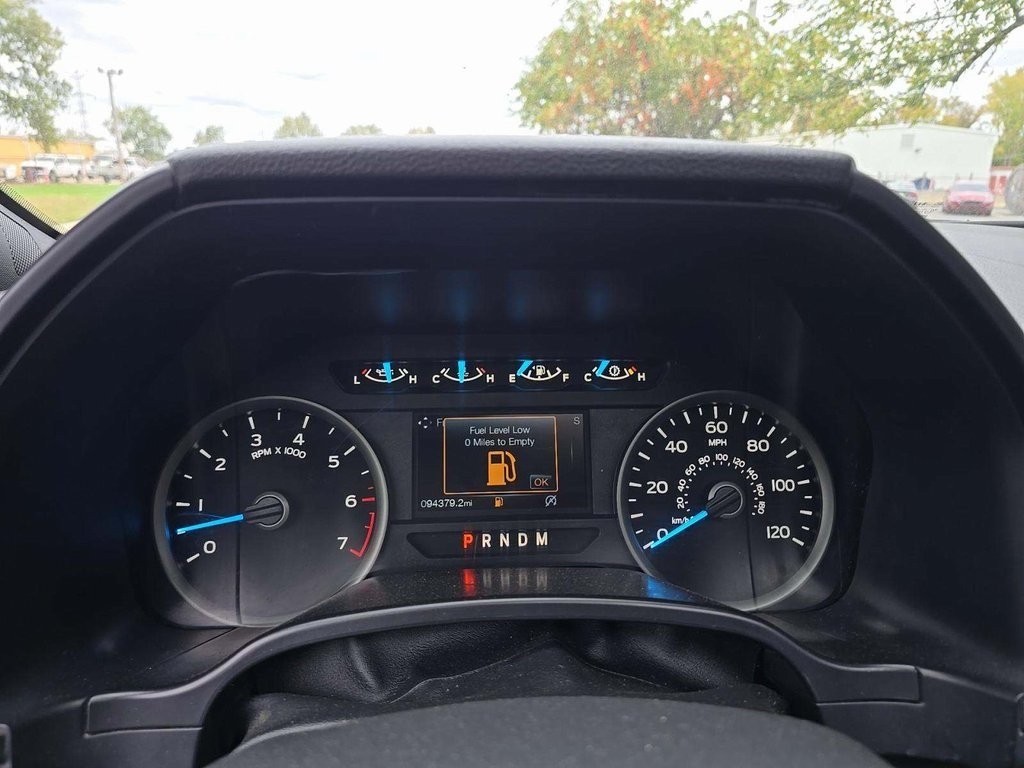 2019 Ford F-150 XLT photo 3