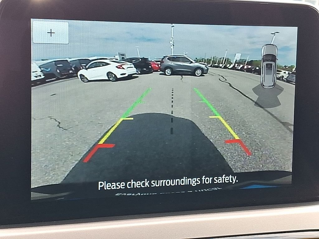 Used 2022 Black Ford SEL image 19