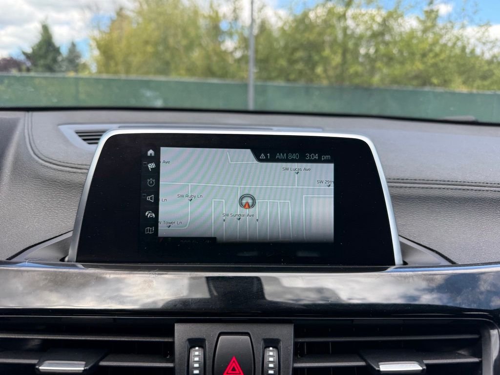 Used 2018 Galvanic Gold Metallic BMW xDrive28i image 17