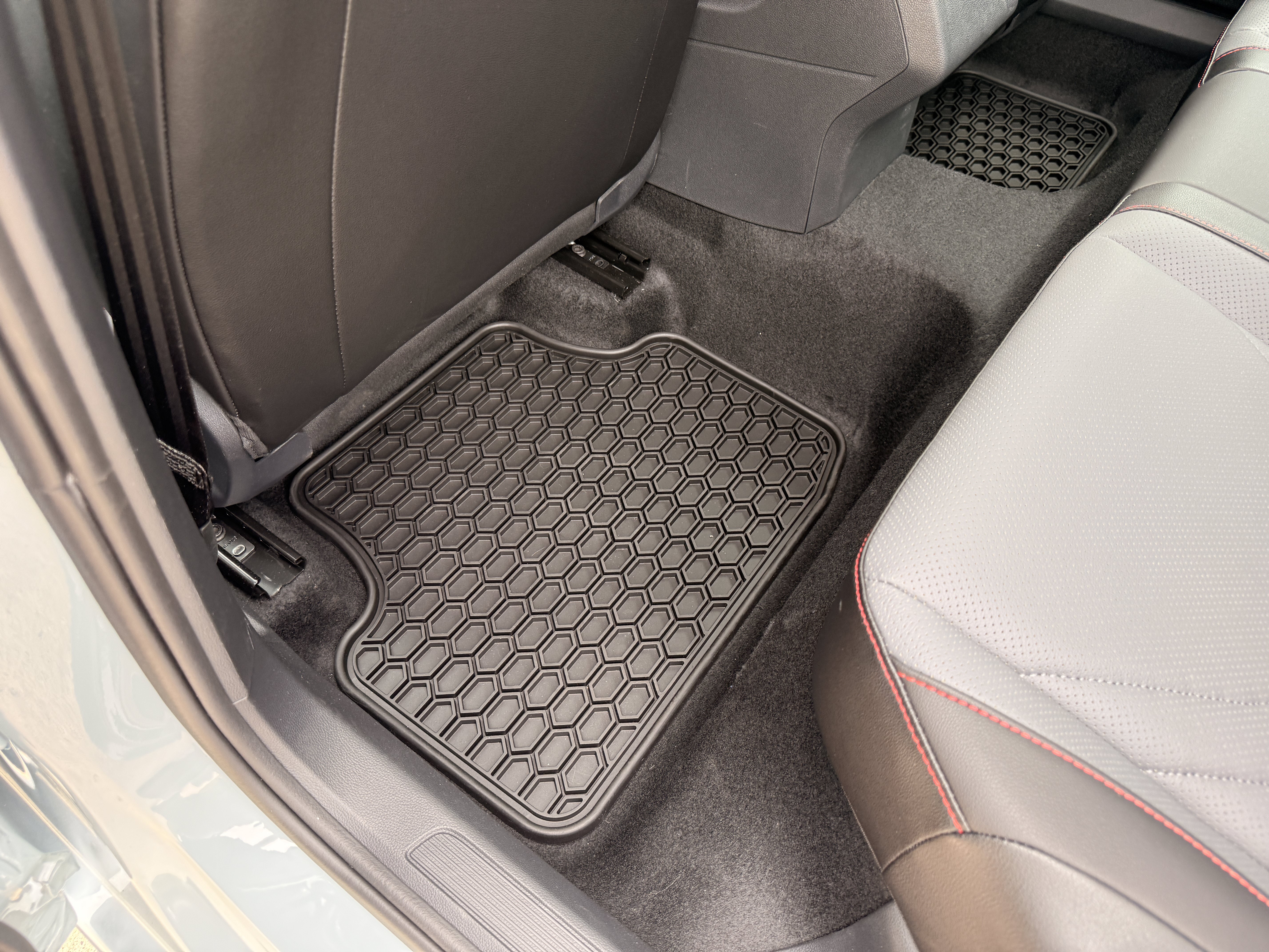 New 2026 Monument Gray W/Deep Black Roof Volkswagen Autobahn image 25