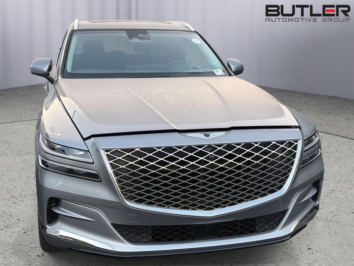 Used 2023 Savile Silver Genesis 3.5T AWD image 5