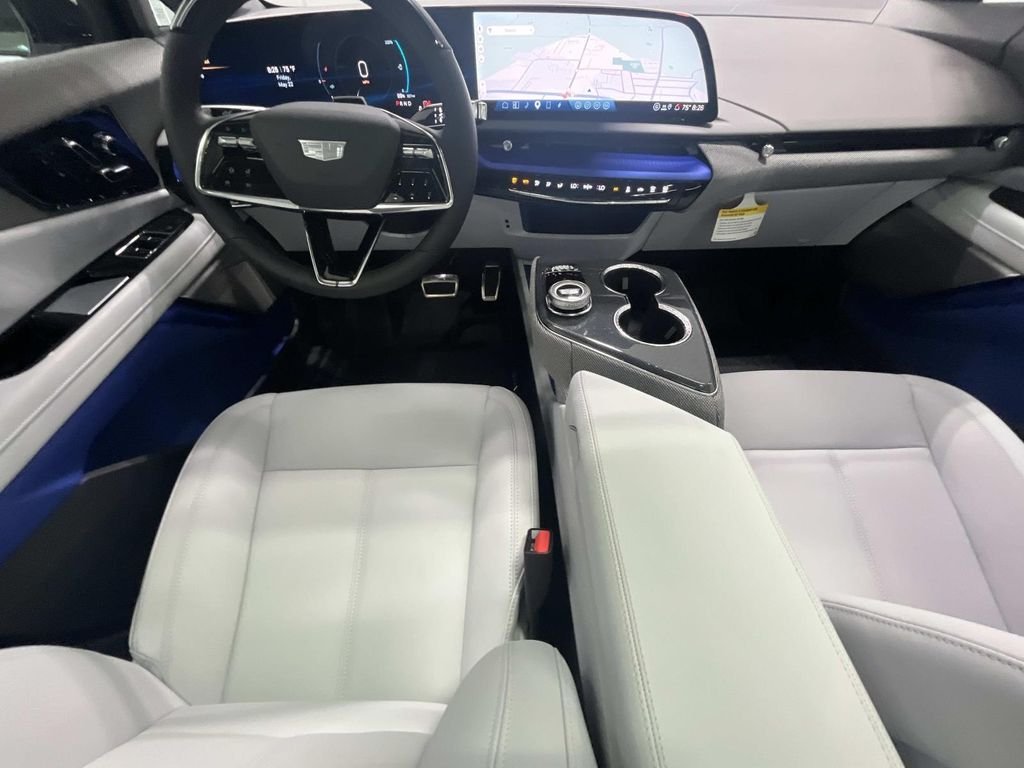 2026 Cadillac OPTIQ Sport - Photo 13