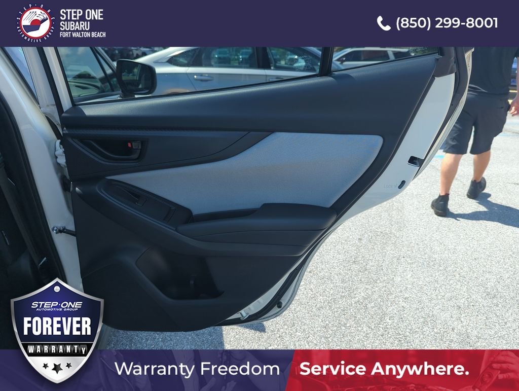 Used 2019 White Subaru 2.0i image 30
