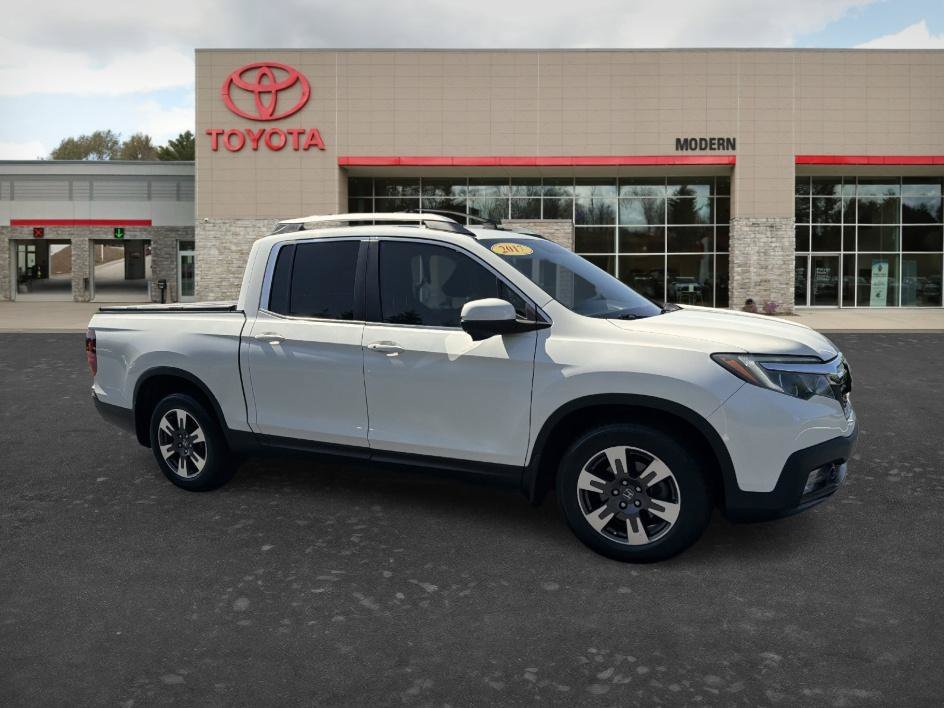 Used 2017 White Diamond Pearl Honda RTL-T image 3