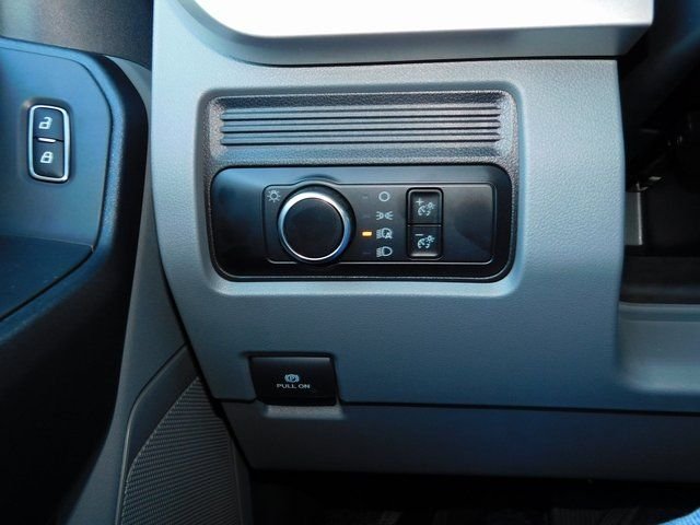 2024 Ford F-350 Super Duty Chassis Cab XL - Photo 48