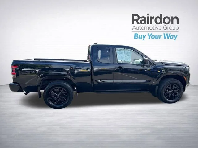 Used 2022 Super Black Nissan SV image 8