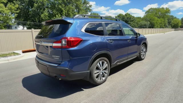 Used 2019 Blue Subaru Touring image 10