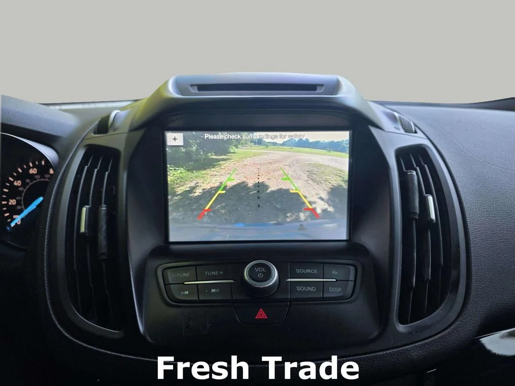 Used 2018 Lightning Blue Metallic Ford SE image 15