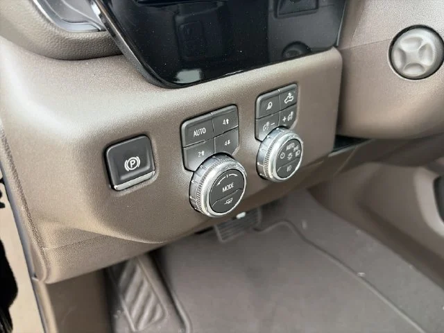New 2026 Black GMC SLT image 18