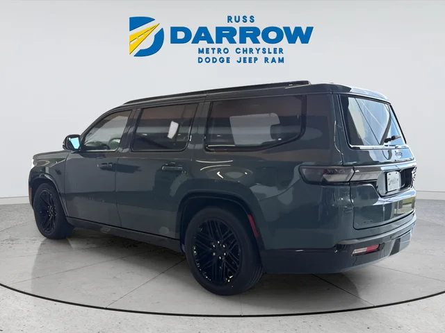 New 2026 Steel Blue Exterior Paint Jeep Limited Reserve image 3