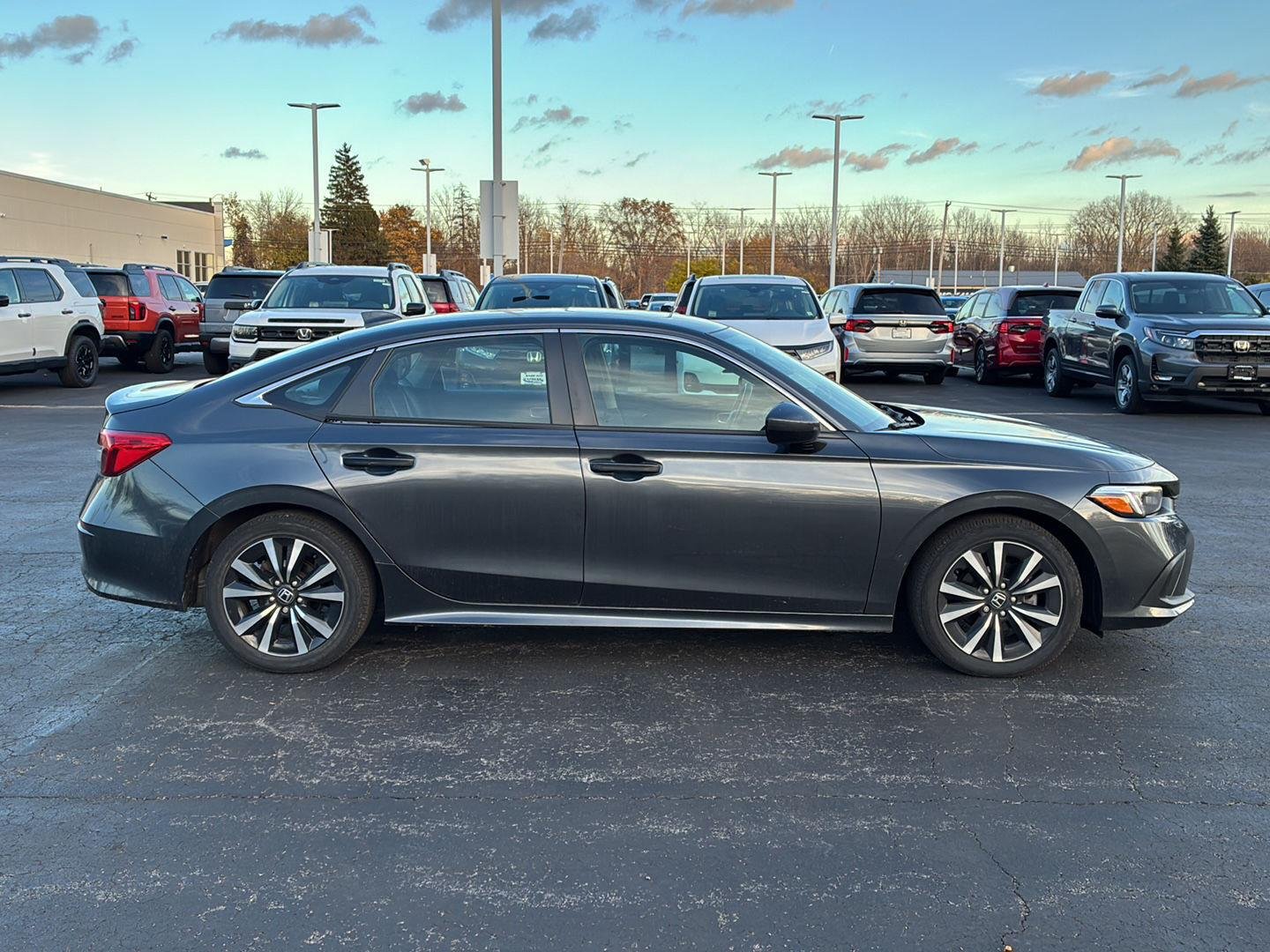 Used 2024 Meteorite Gray Metallic Honda EX image 5