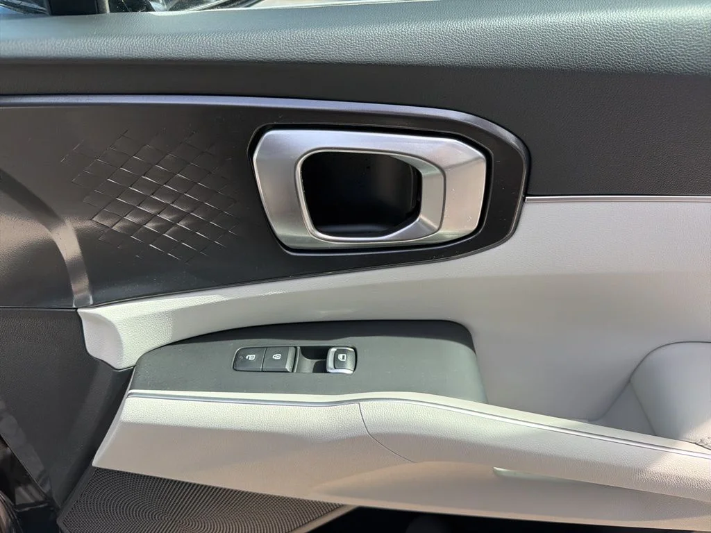 Used 2025 Gray Kia EX image 28