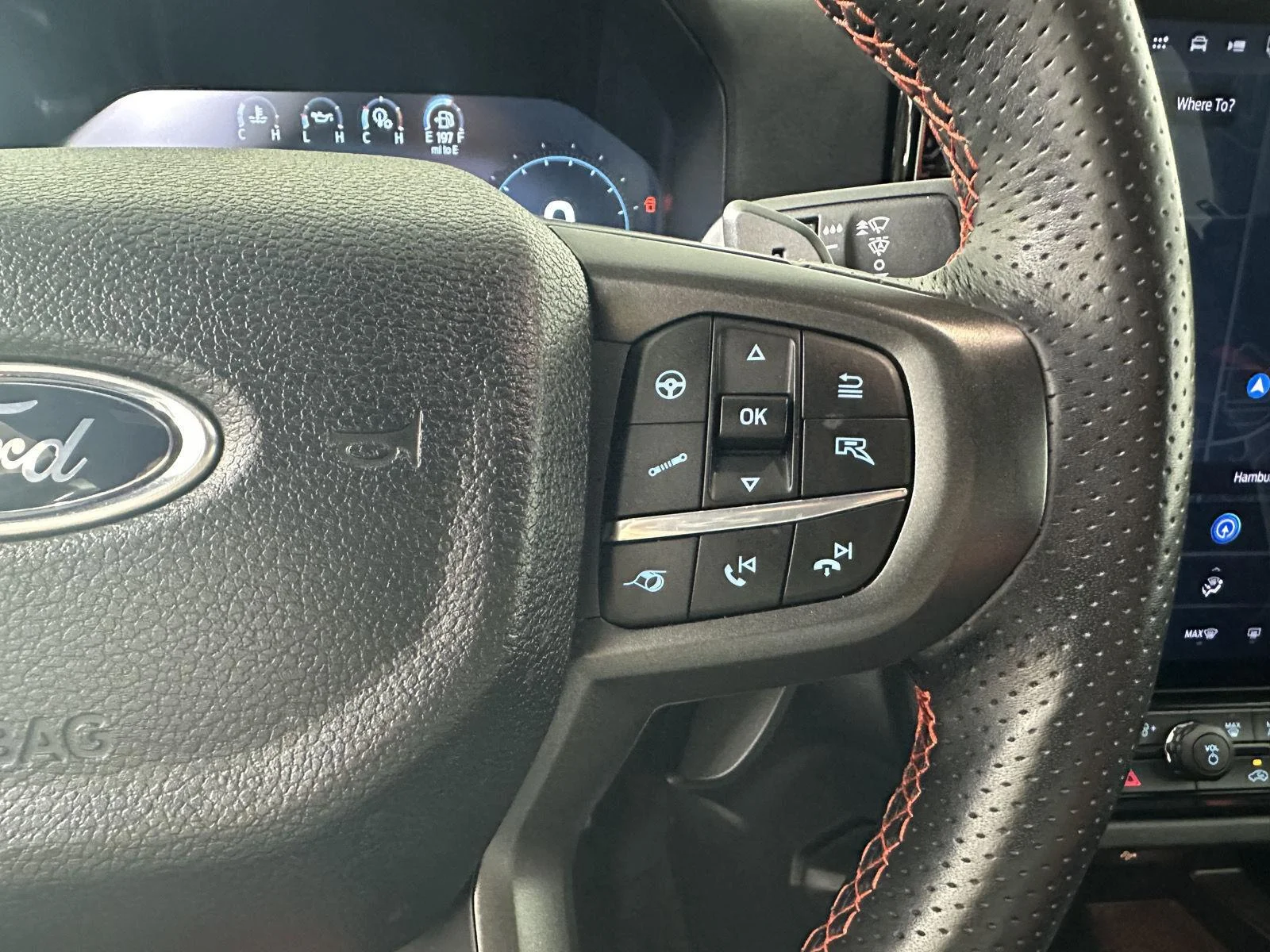 Used 2025 Shelter Green Ford Raptor image 26