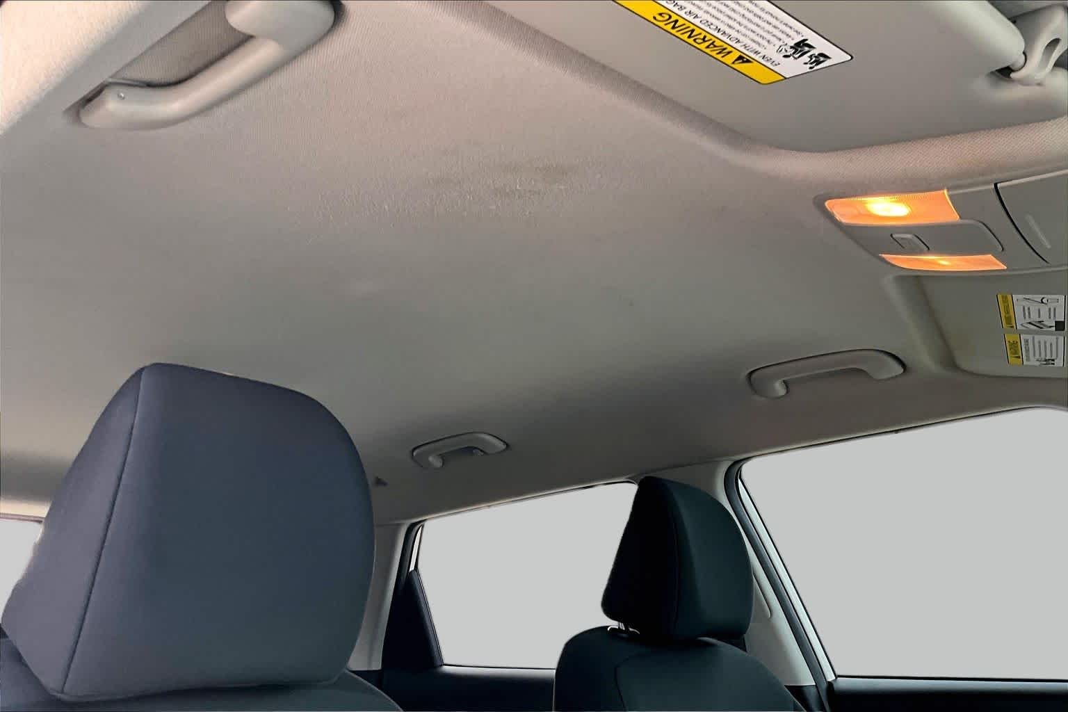 Used 2025 Clear White/Black Roof Kia S image 11