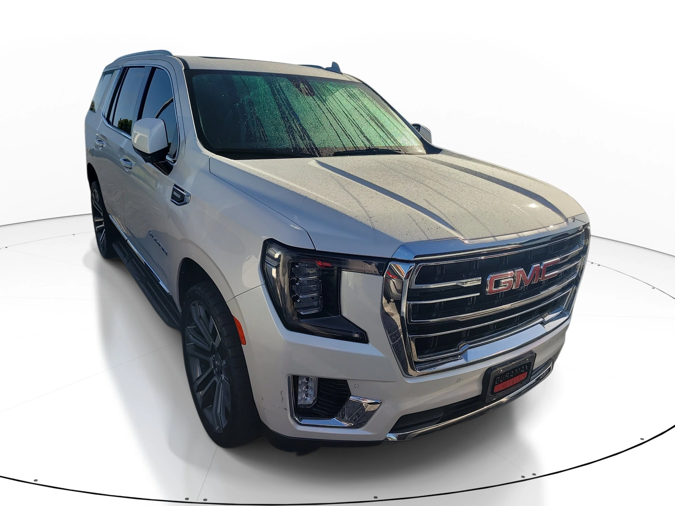 Used 2022  GMC SLT image 1
