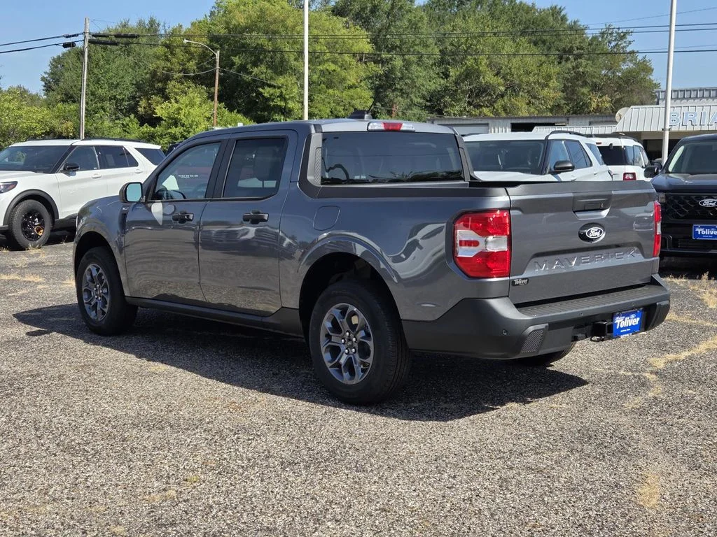 New 2026 Gray Ford XLT image 4