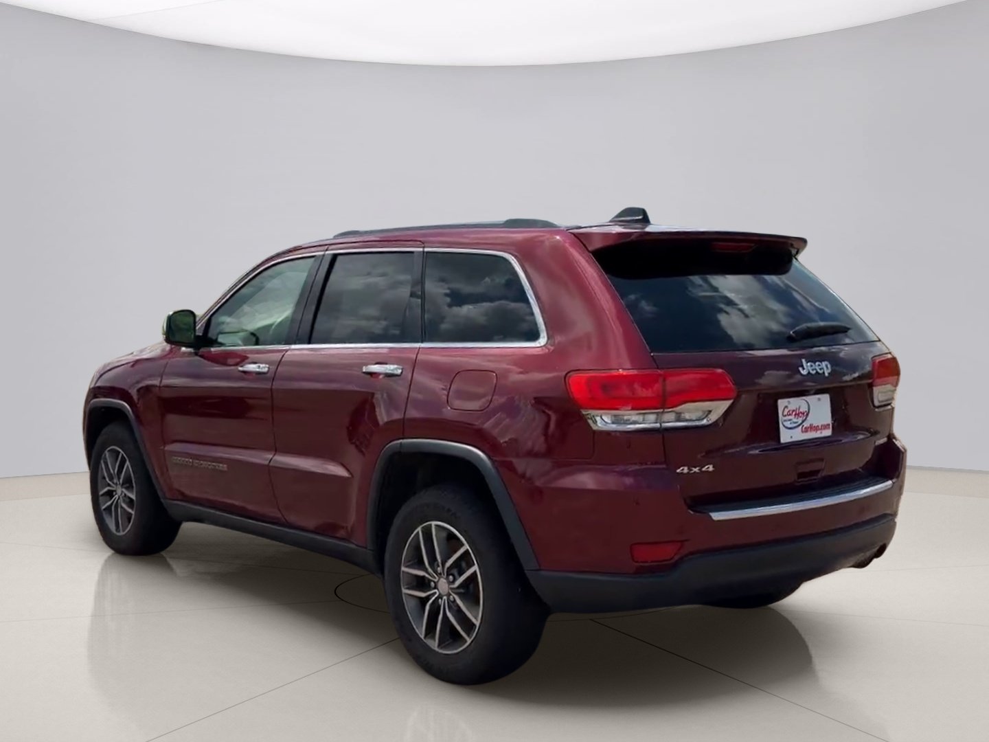 Used 2017 Red Jeep LIMITED image 3