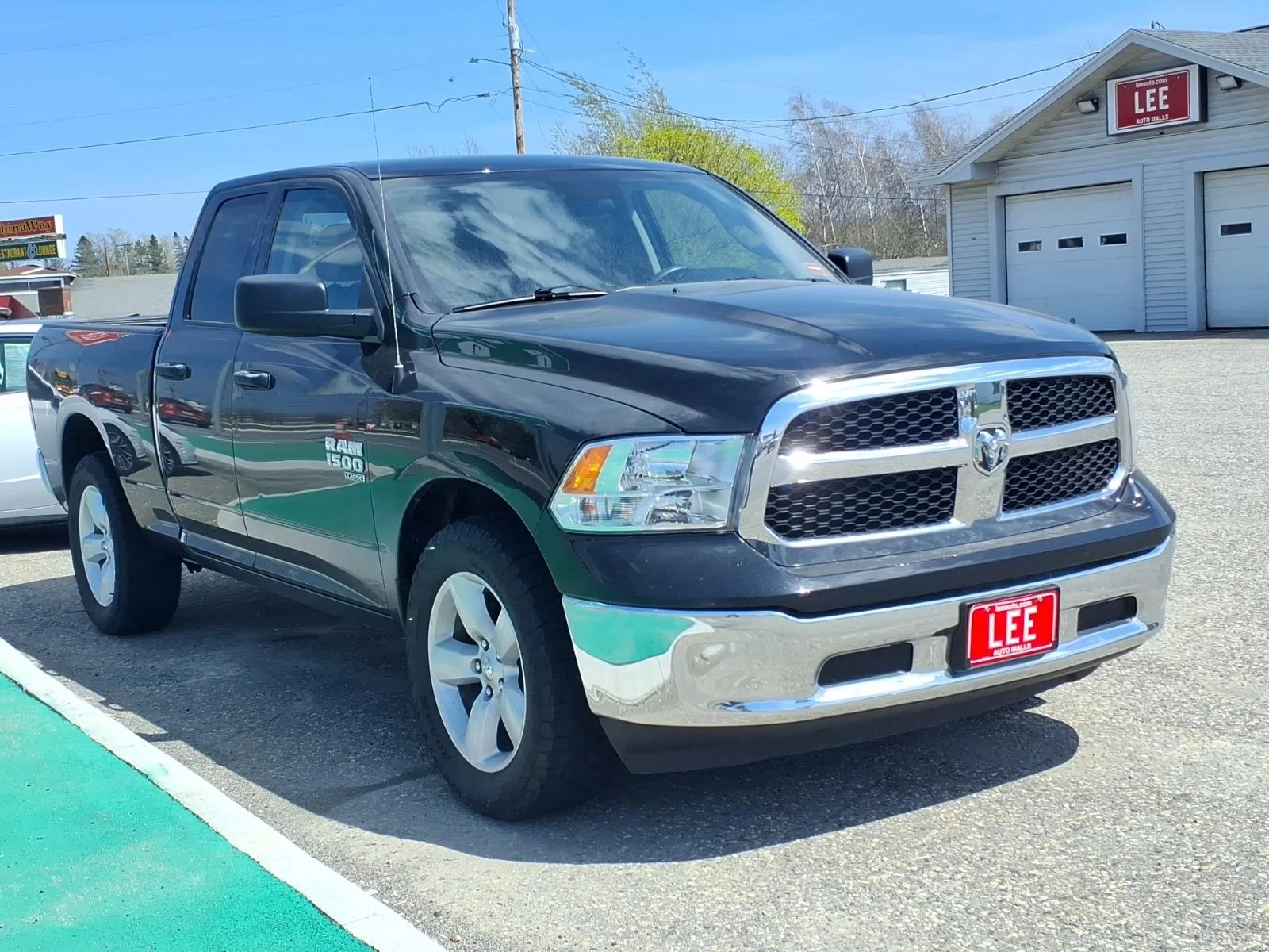 Used 2024 Diamond Black Ram SLT image 3
