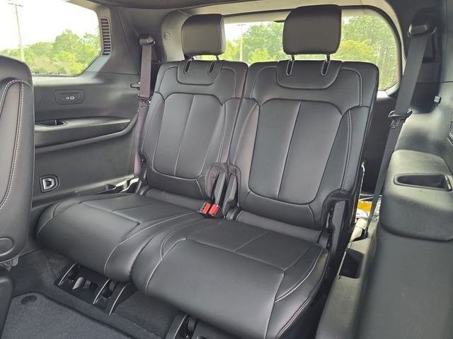 New 2026 Copper Shino Metallic Clear-Coat Exterior Paint Jeep Limited image 14