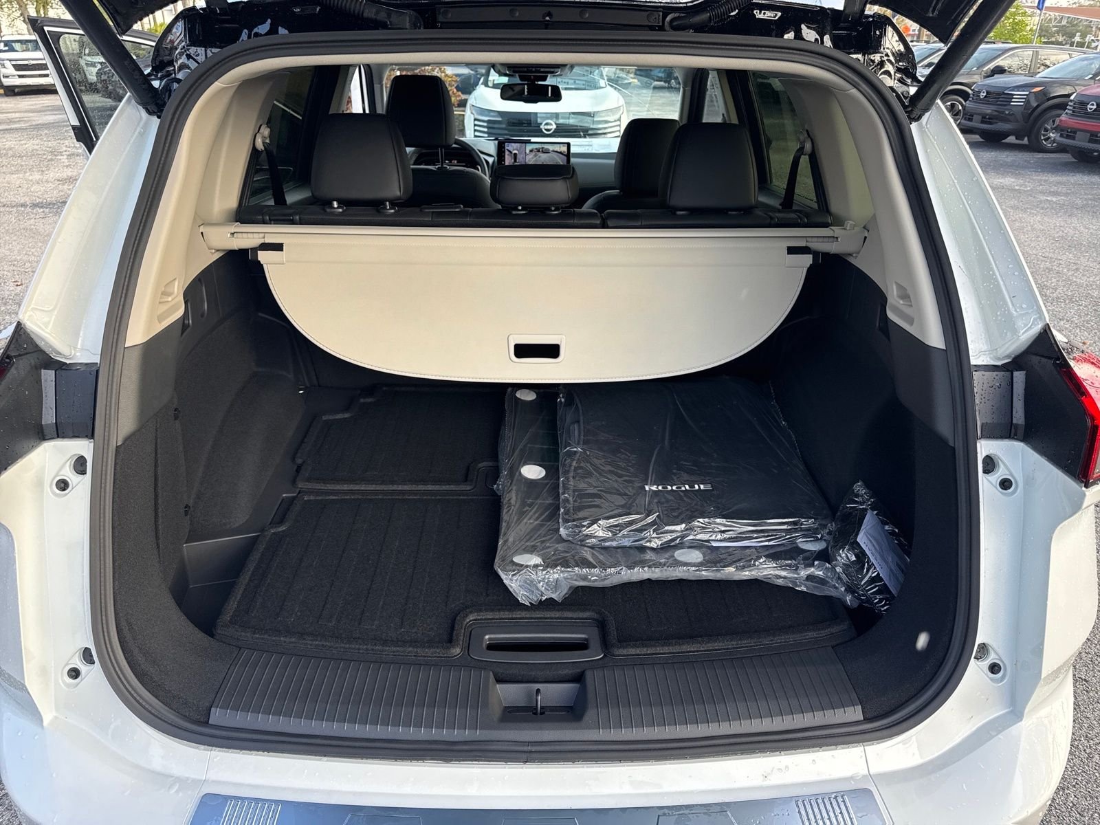 New 2026 Nissan Rogue Platinum 4D Sport Utility