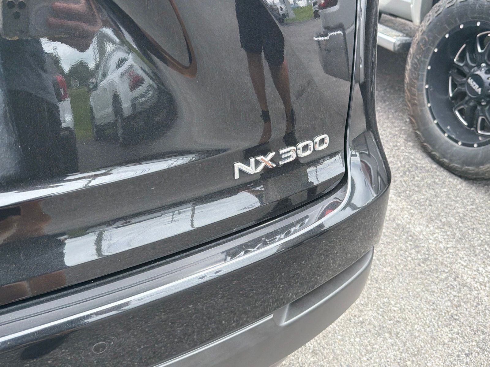 Used 2020 Caviar Lexus 300 Base image 7