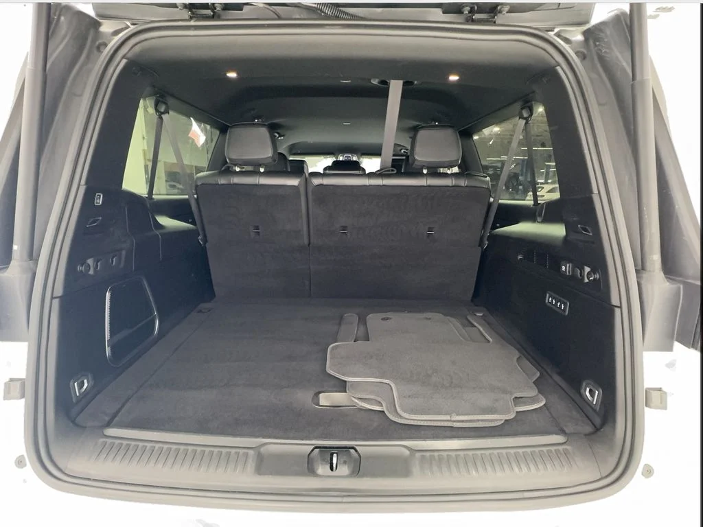 Used 2024 White Jeep Series II image 16