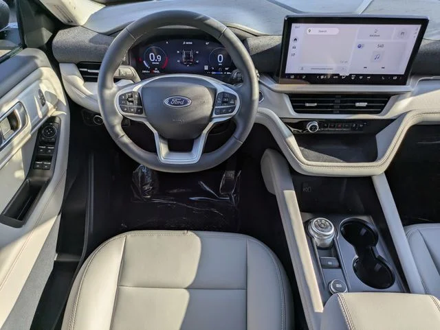 New 2026 Agate Black Metallic Ford Active image 16