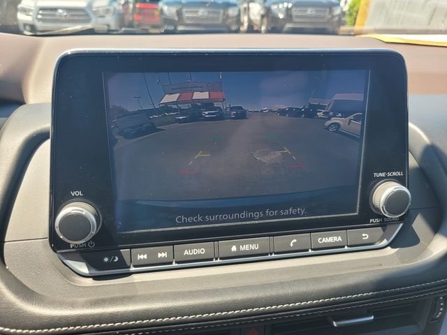 Used 2023 Black Nissan SV image 21