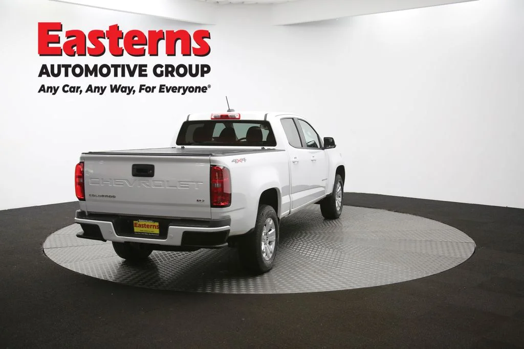 Used 2022 White Chevrolet LT image 37