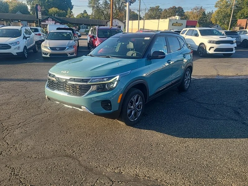 Used 2024 Blue Kia S image 2