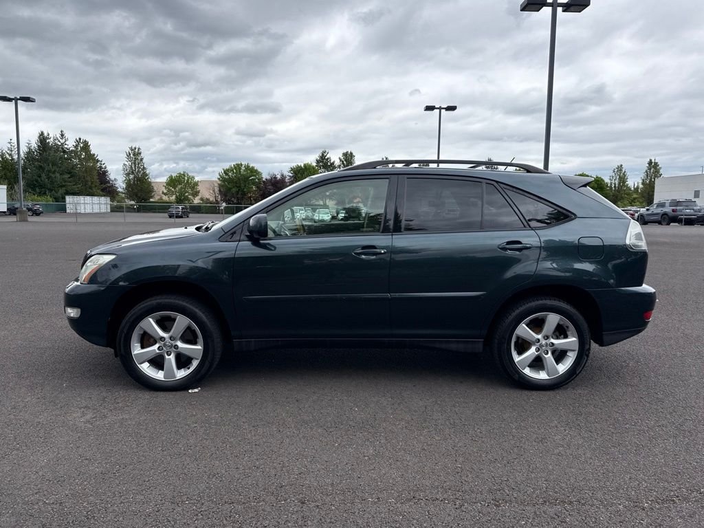 Used 2004 Black Forest Pearl Lexus 330 image 3