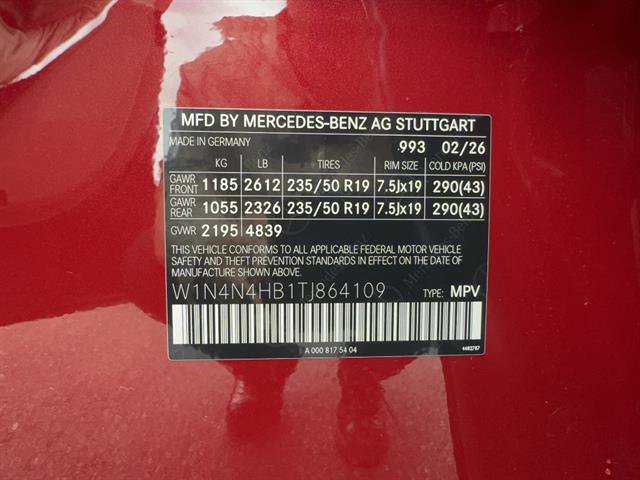 New 2026 MANUFAKTUR Patagonia Red Metallic Mercedes-Benz GLA 250 4MATIC® image 32