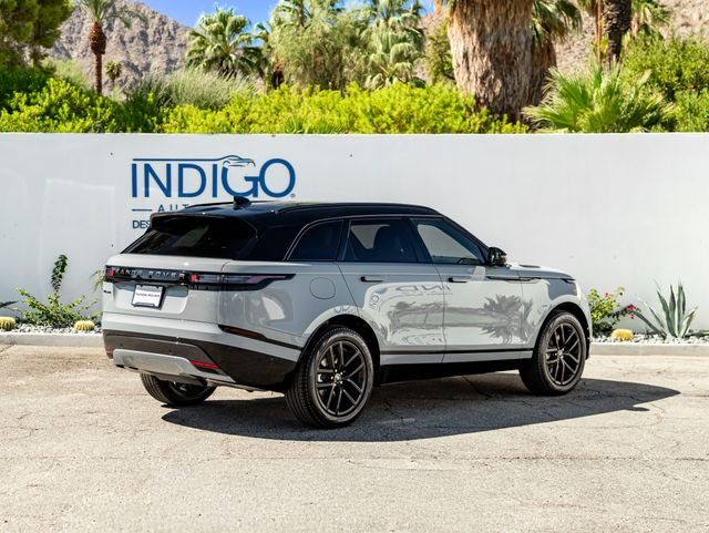 New 2026 Arroios Grey Land Rover Dynamic SE image 6