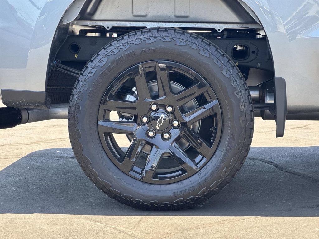 New 2026 Sterling Gray Metallic Chevrolet Custom image 34