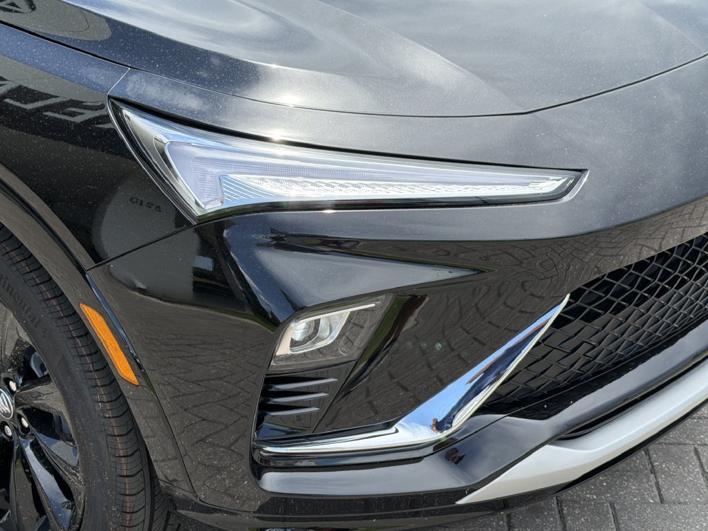 2026 Buick Envista Sport Touring - Photo 9