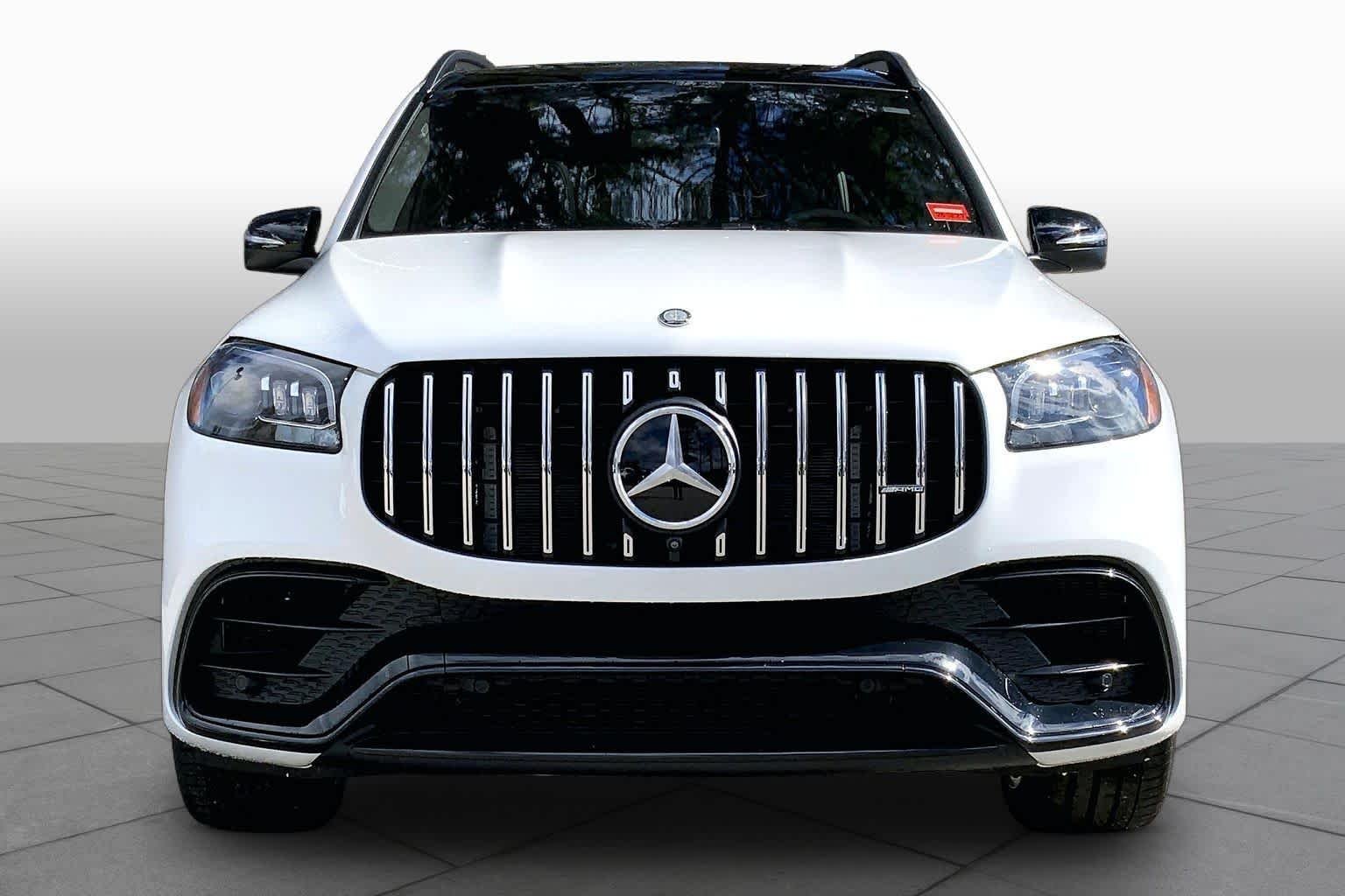 Used 2025 MANUFAKTUR Moonlight White Metallic Mercedes-Benz AMG® GLS 63 image 4