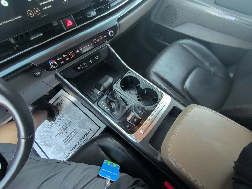 Certified Used 2025 Gray Kia LXS image 24