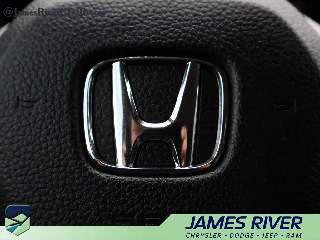 Used 2025 Black Honda EX-L image 27