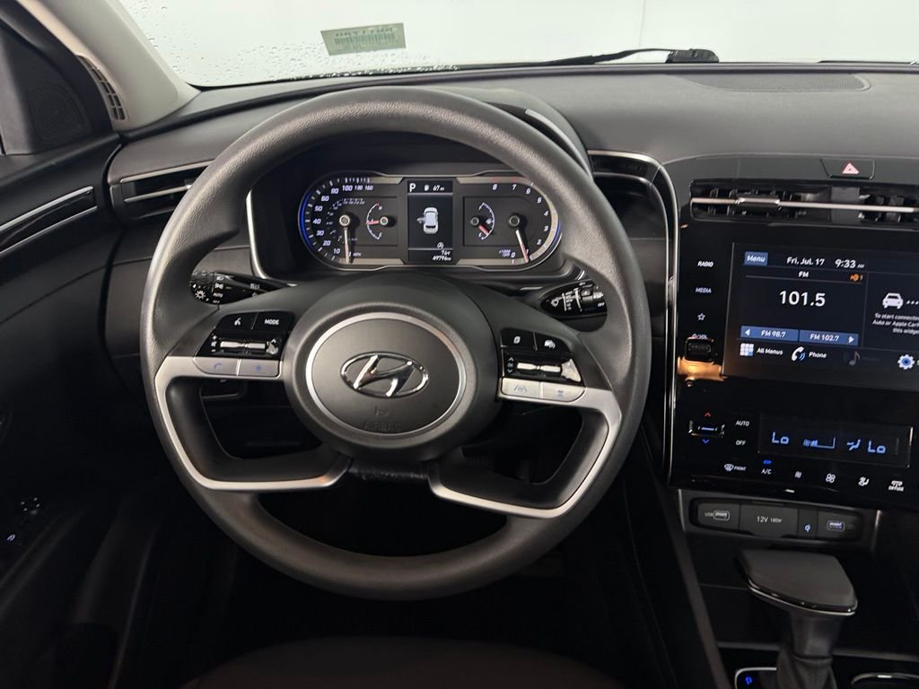Used 2024 White Hyundai SEL image 14