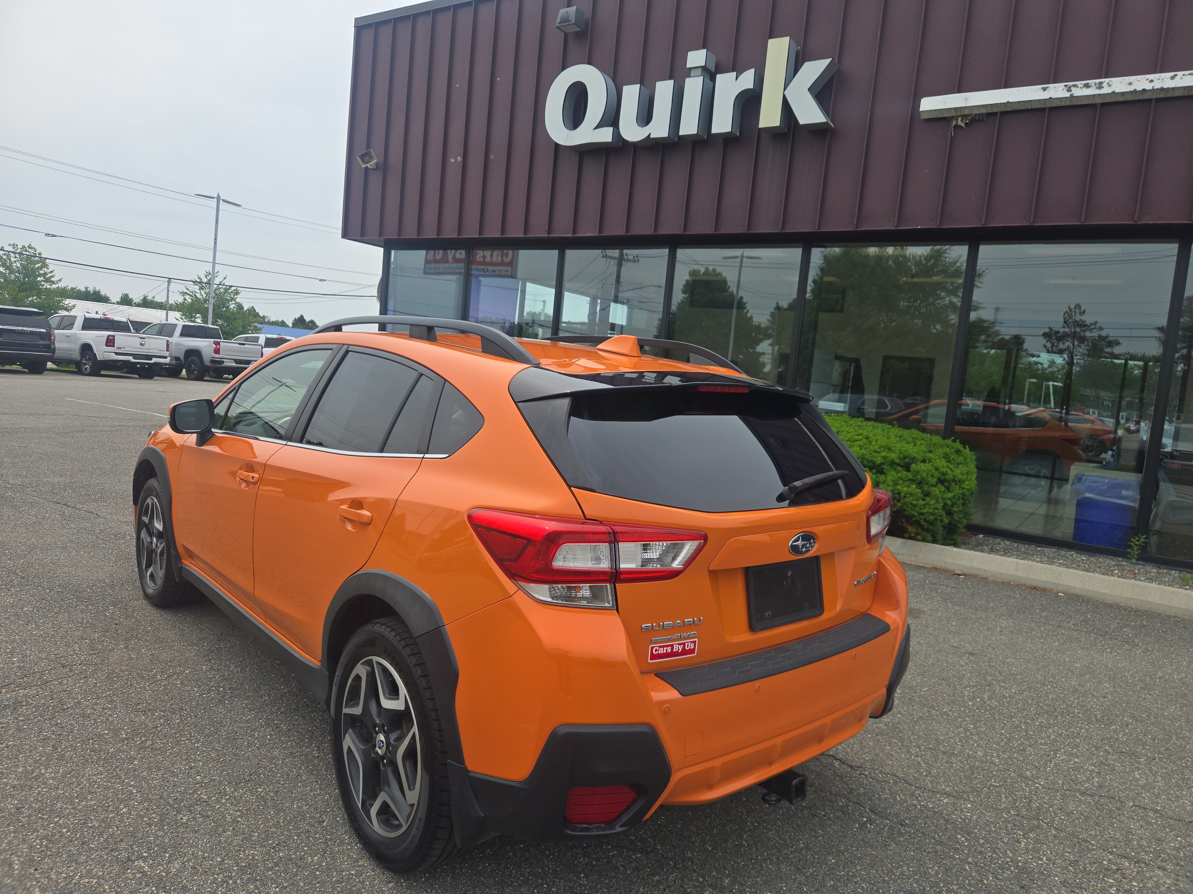 Used 2018 Sunshine Orange Subaru Limited image 10