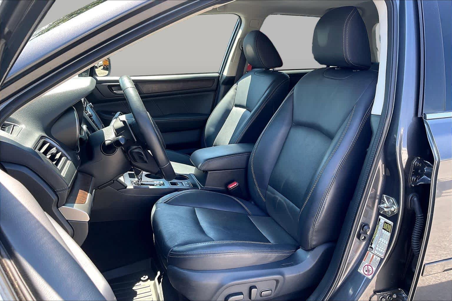 Used 2019 Magnetite Gray Metallic Subaru Limited image 7