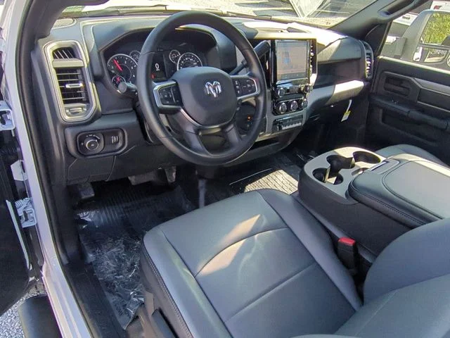 New 2025 Bright White Clearcoat RAM Tradesman image 12