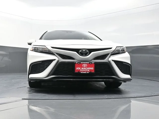 Used 2024 White Toyota SE image 31