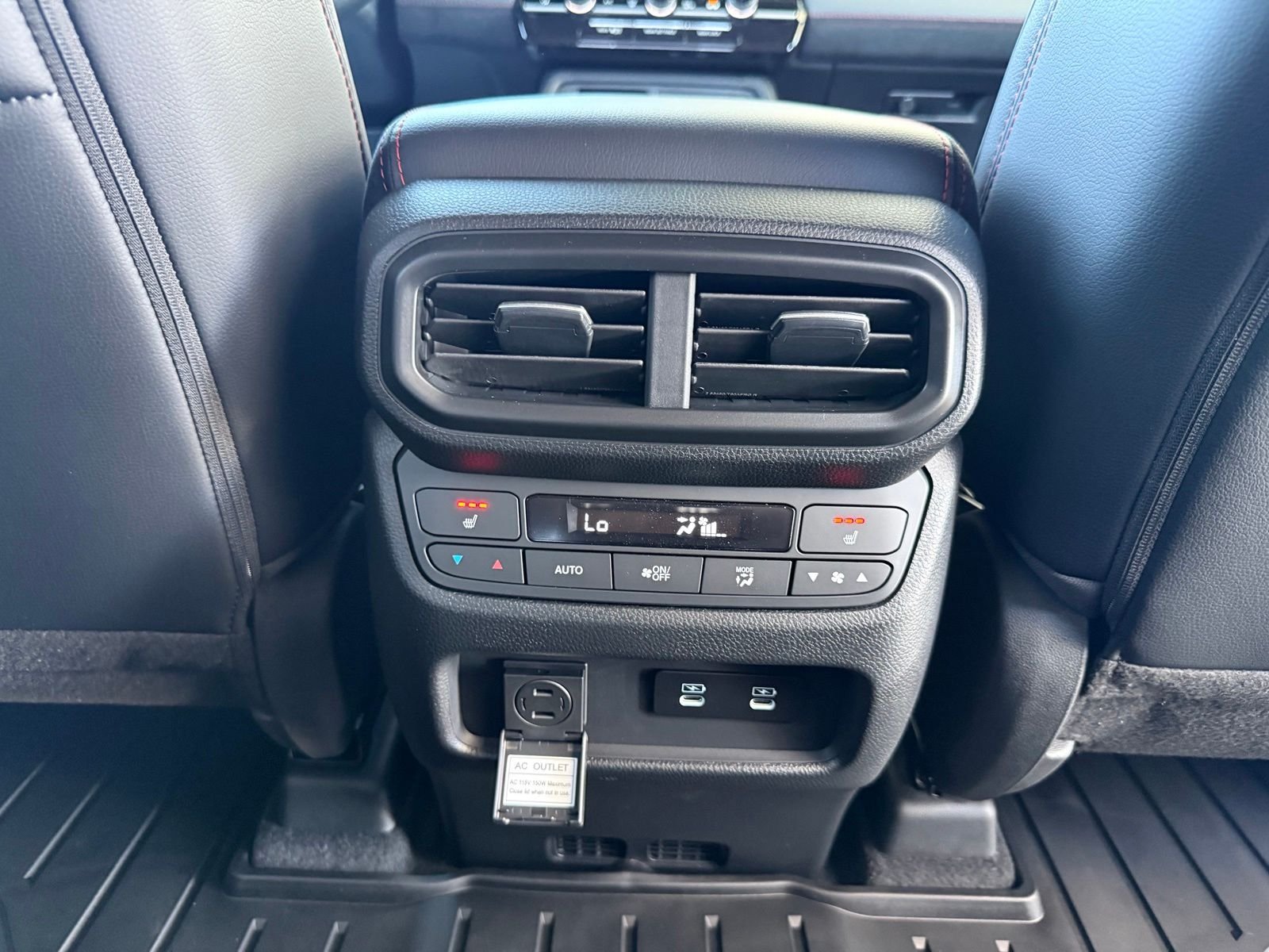 2026 Honda Pilot Black Edition - Photo 39