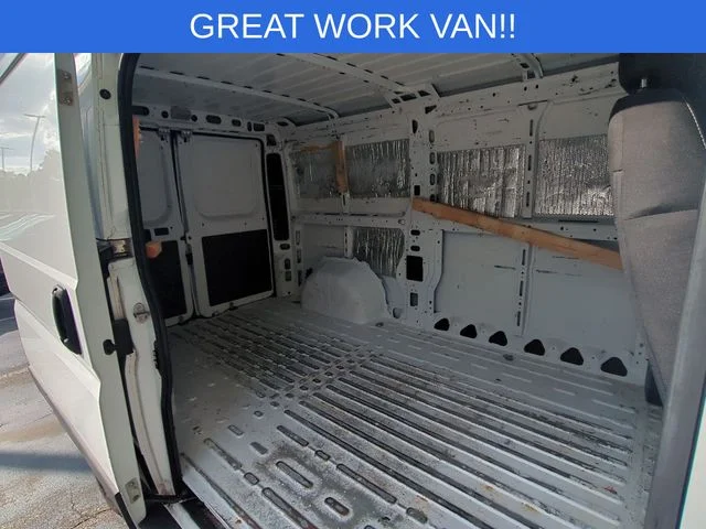 Used 2021 White Ram Low Roof image 27